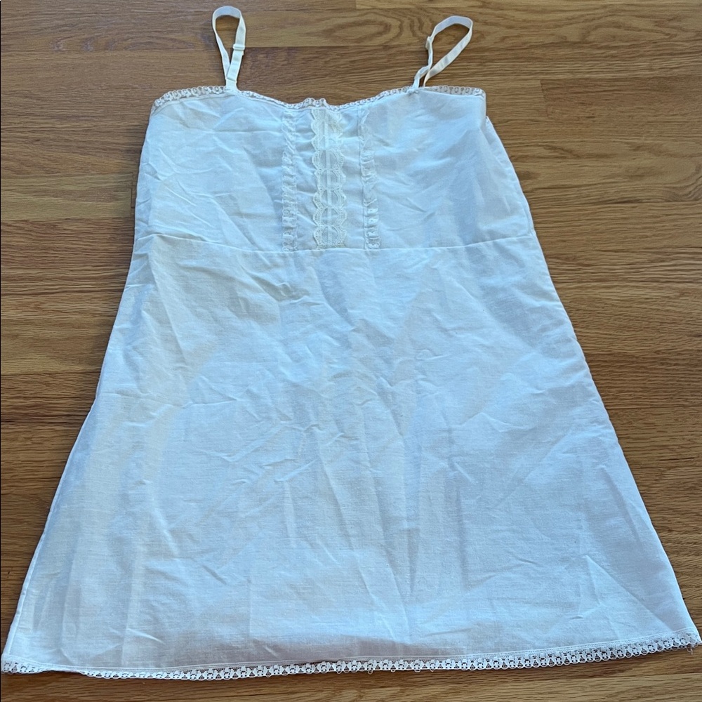 Vintage Stoneswear World of Fashion Elegant White Lace Trim slip girls size 10
